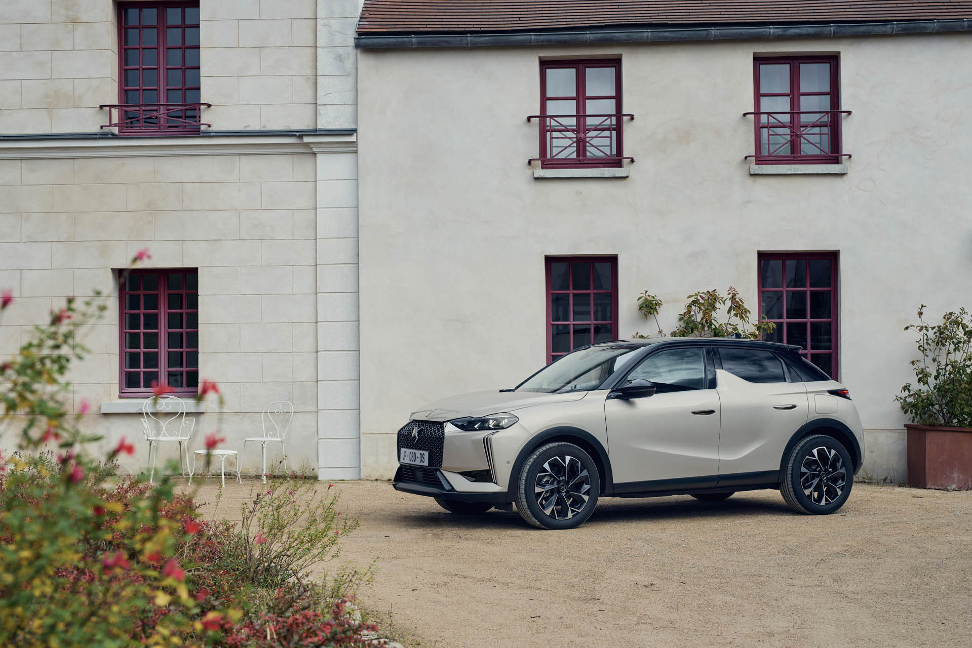 DS 3 HYBRID2023 11 FYT0095 Bonbon