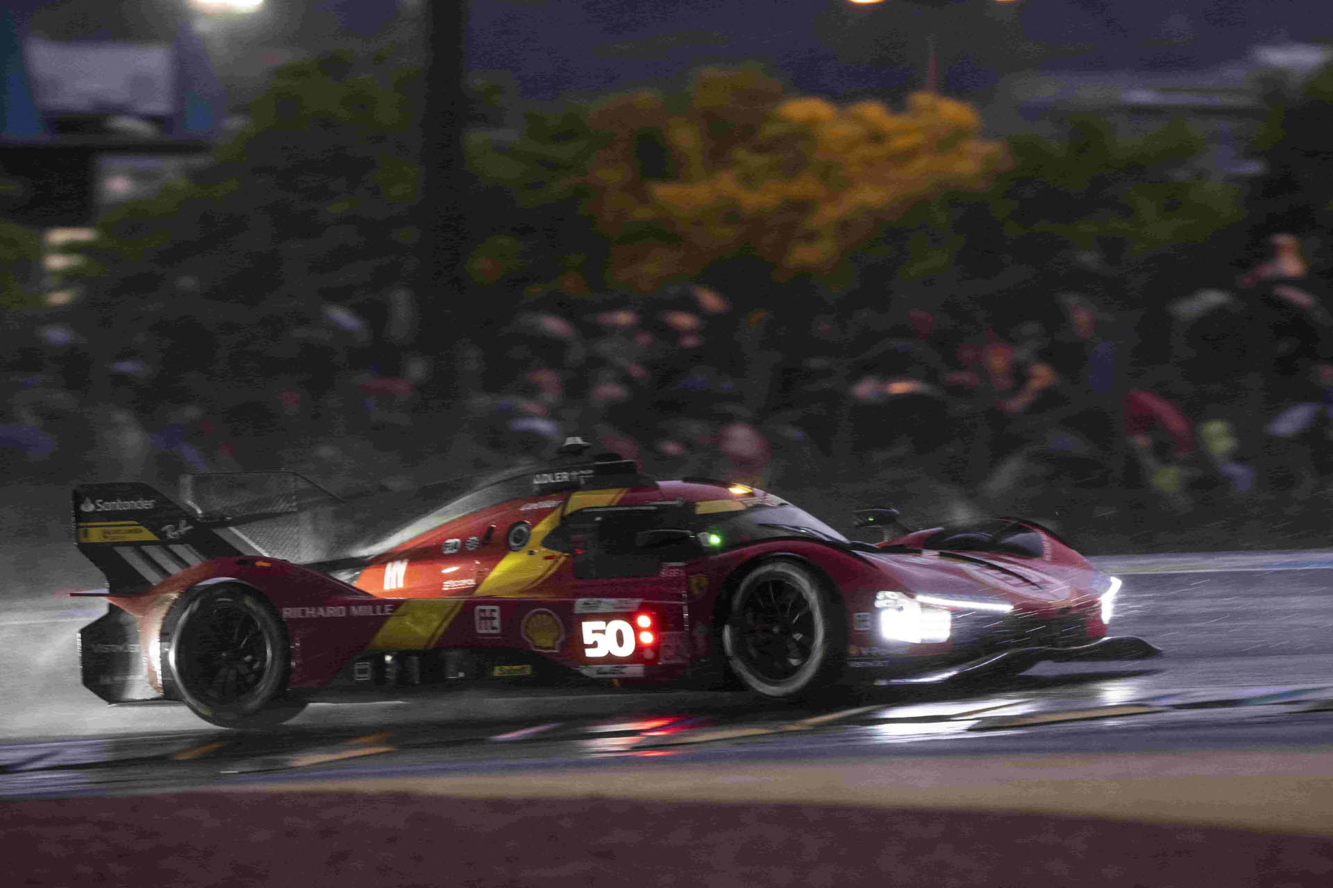 ferrarihypercar13