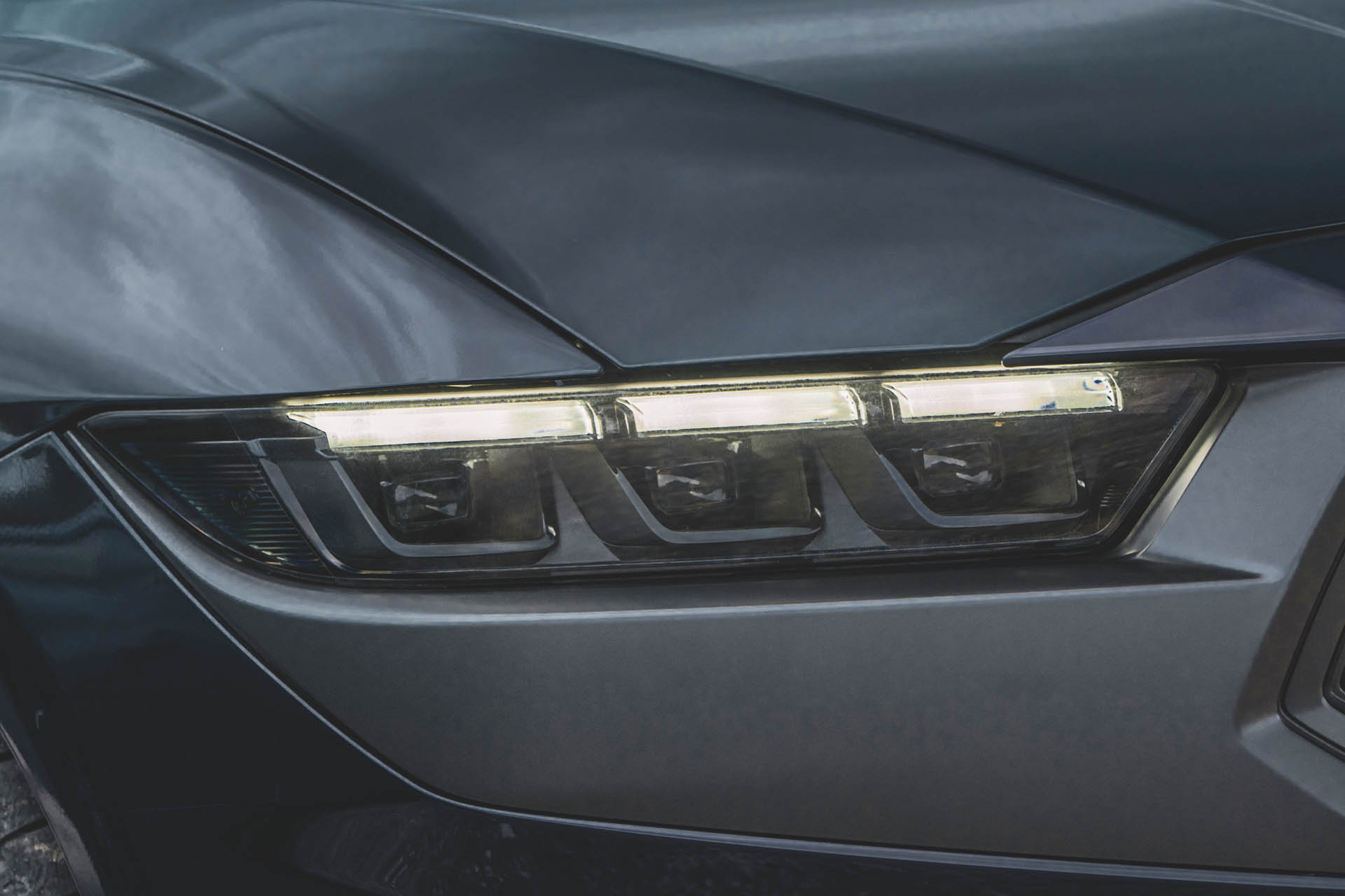 2024 FORD MUSTANG DARK-HORSE 29