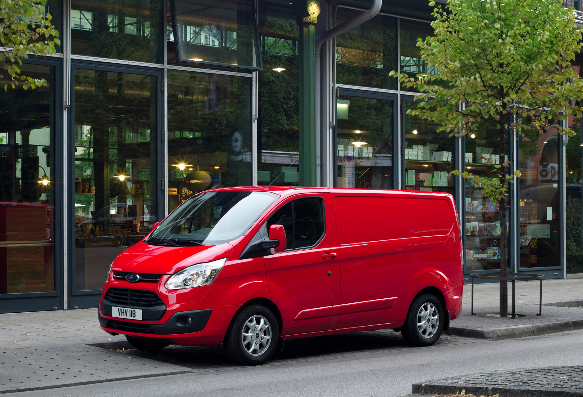 2015-Ford Transit Custom-2