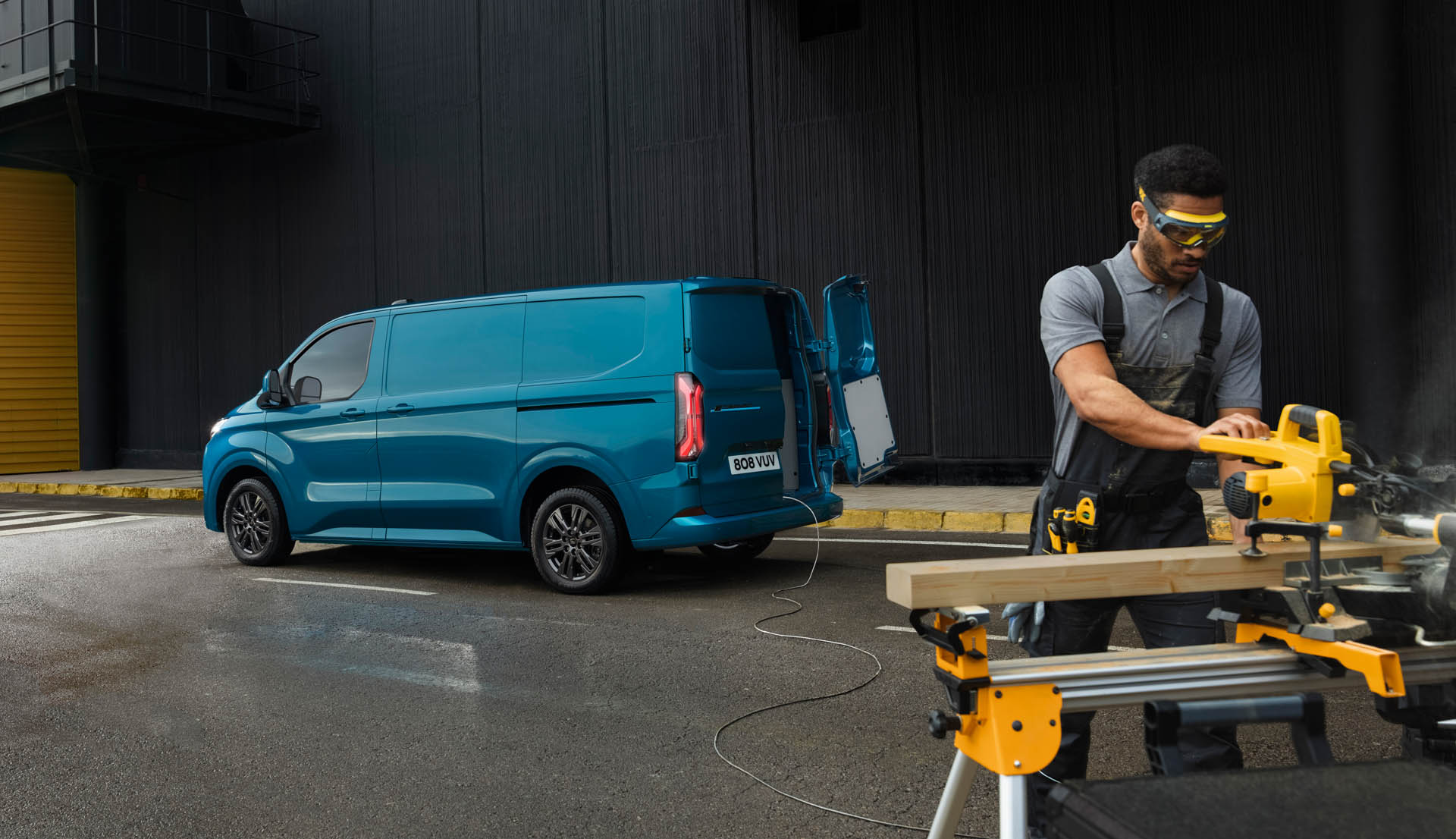 2022 FORD E-TRANSIT CUSTOM 15