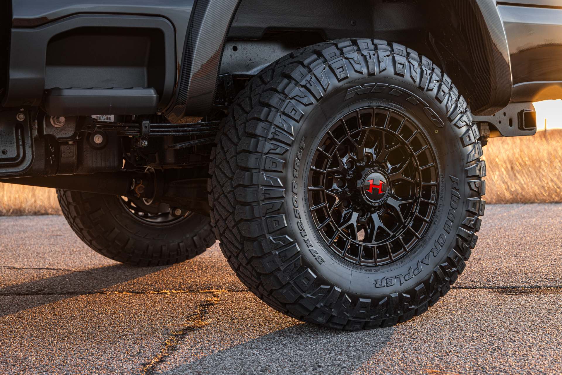 Hennessey Velociraptor 2026 18
