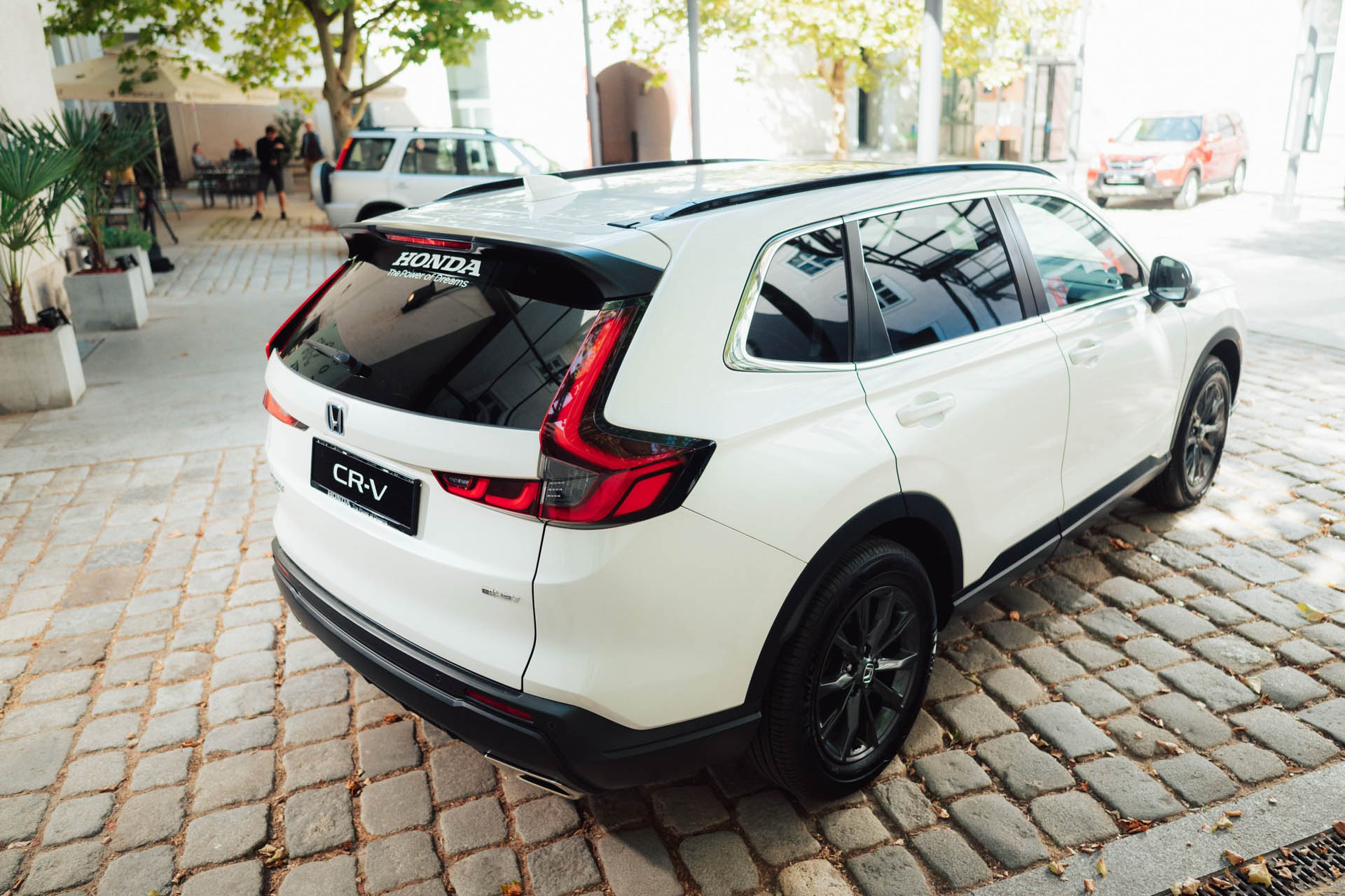 545190 CR-V 30 Anniversary