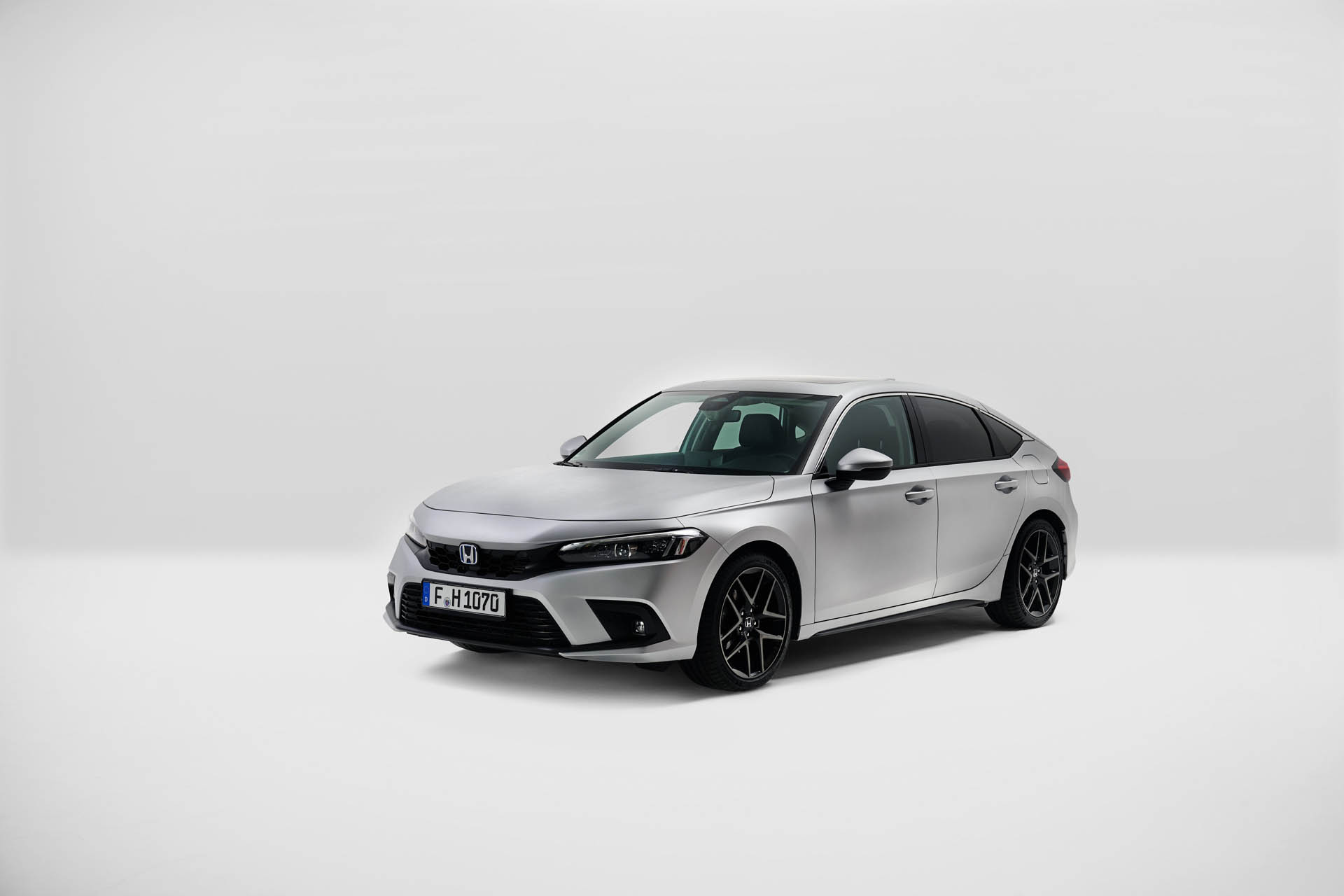 503743 Silver Civic
