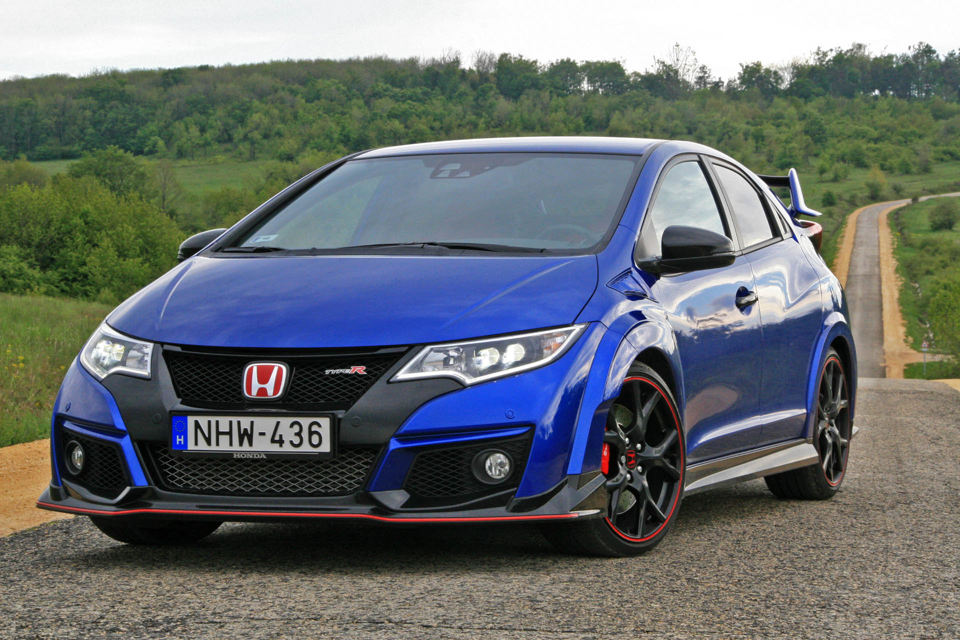 hondacivictyper2016u01