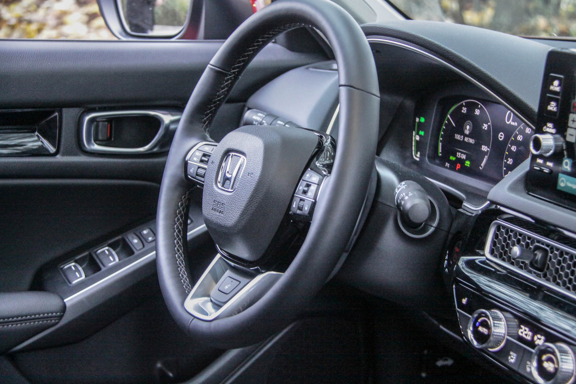 hondacivicehevadvance2022belso03a
