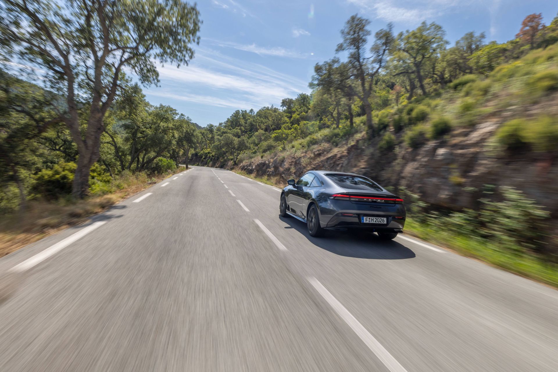 Honda Prelude e HEV sports coupe 12