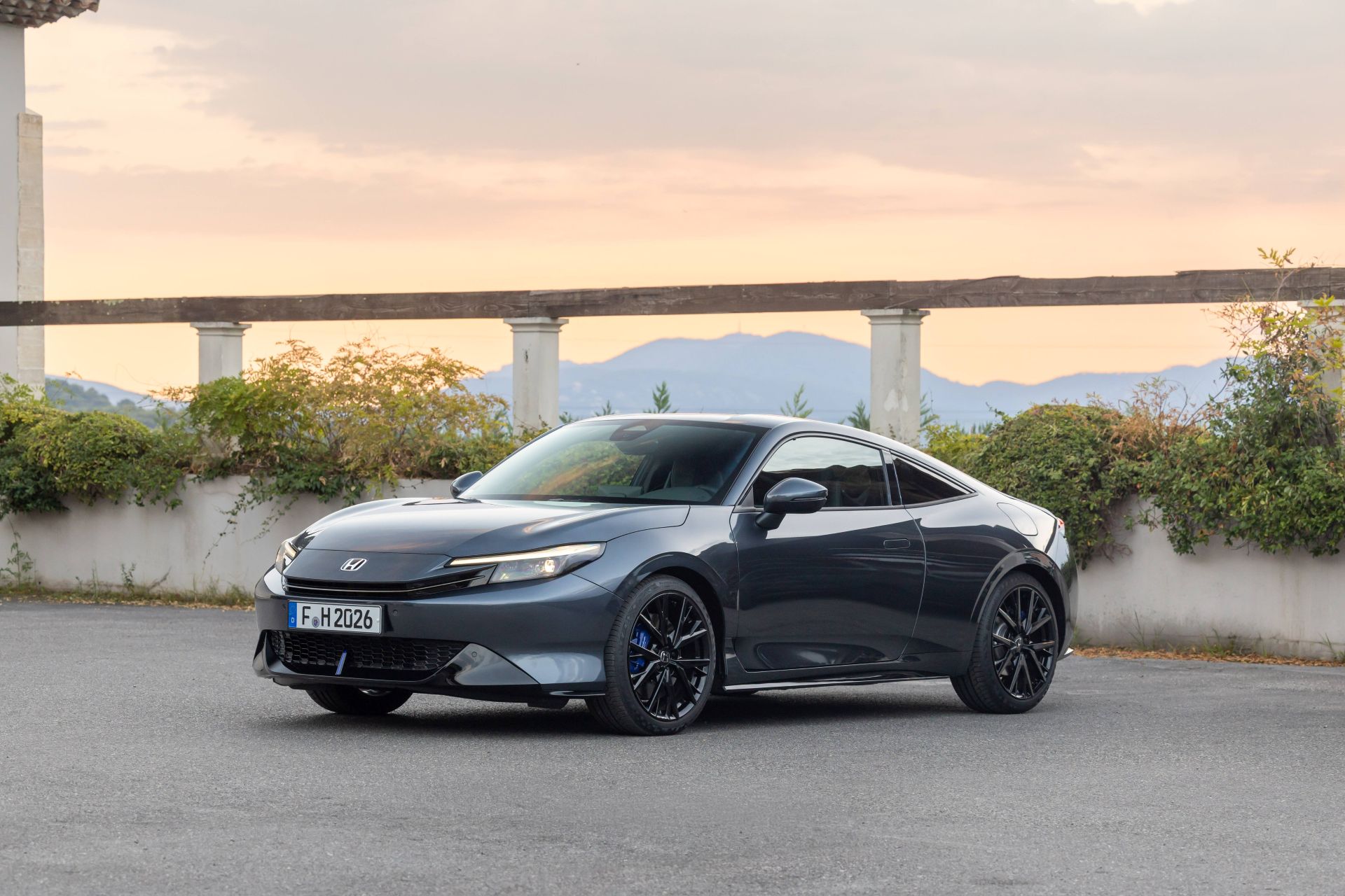 Honda Prelude e HEV sports coupe 13