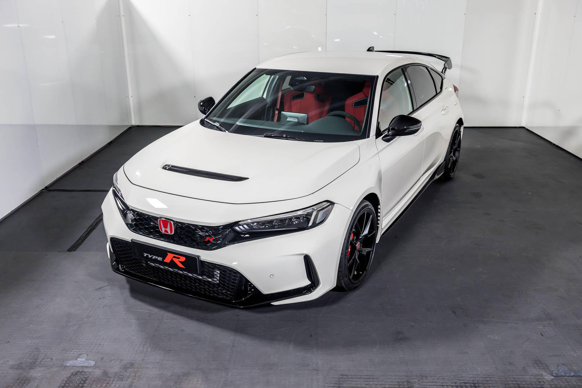 408105 Honda Civic Type R unveil images