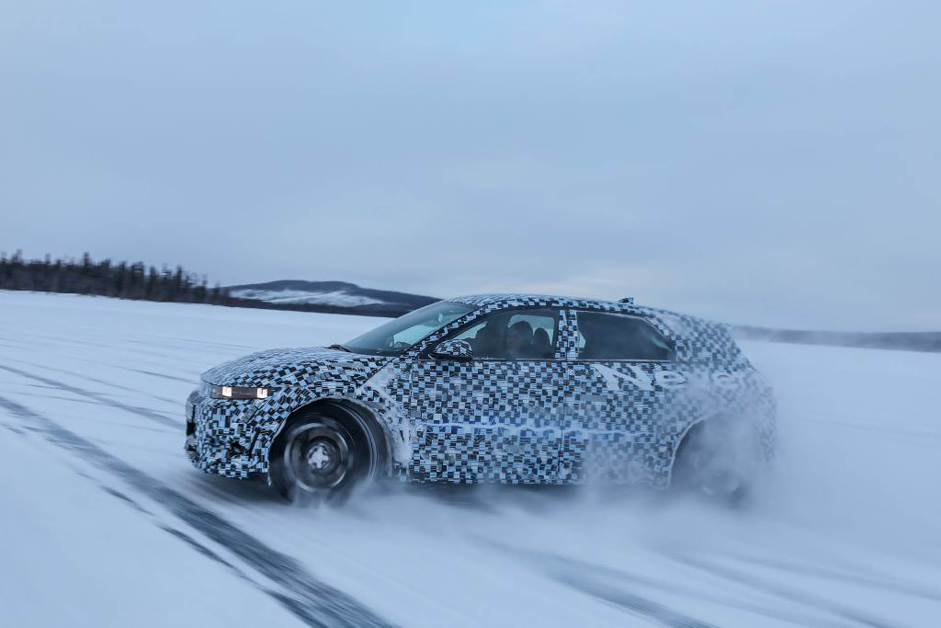 hyundai-ioniq-5-n-winter-test 11