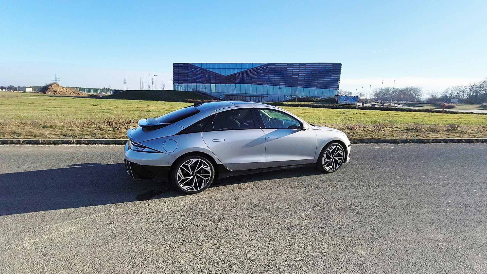 hyundai ioniq 6 11