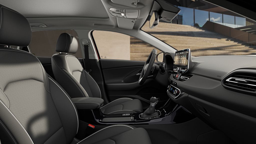 hyundai i30 fastback 2024 07