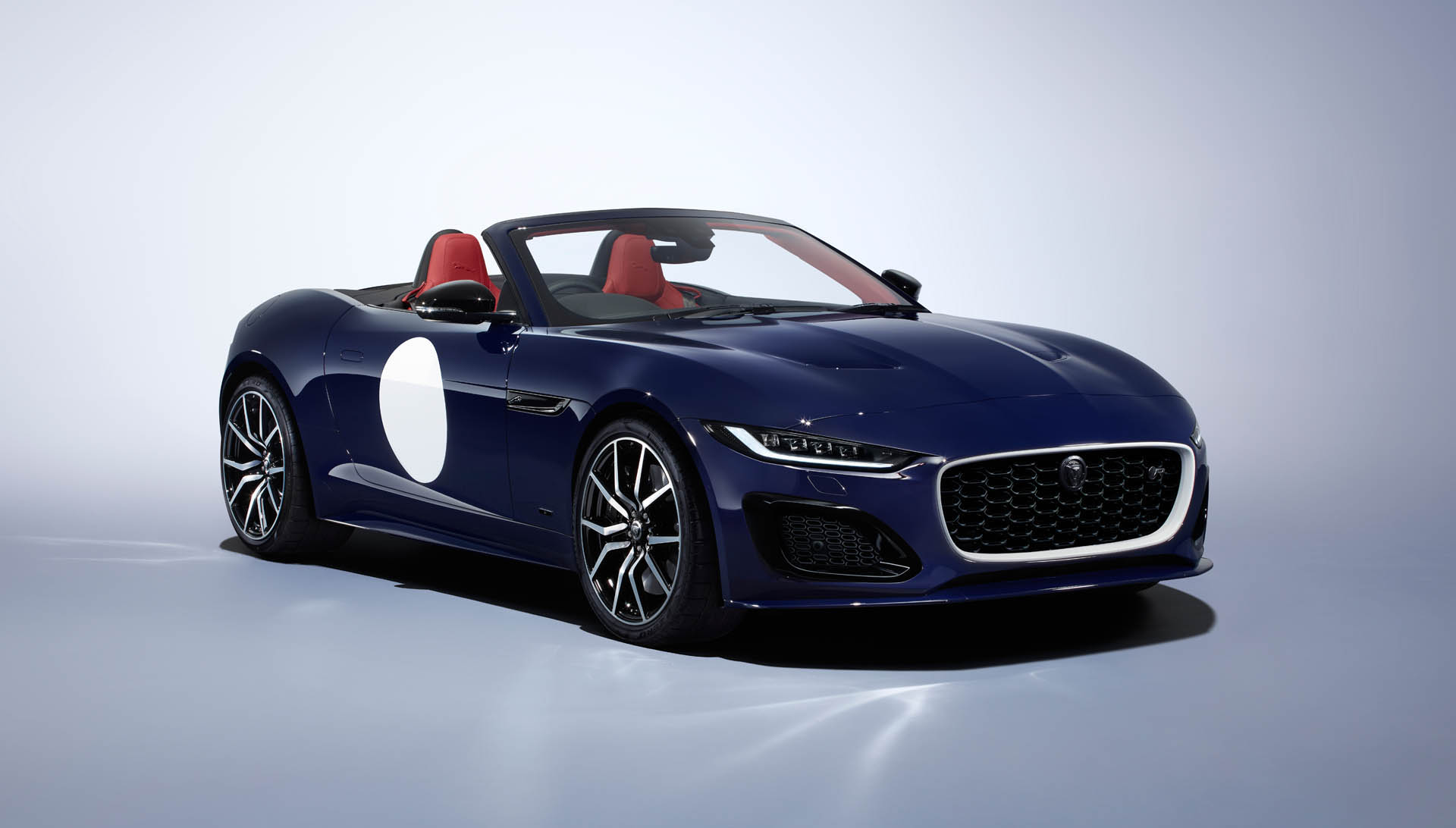 Jaguar F-TYPE Convertible ZP Edition 24MY 02