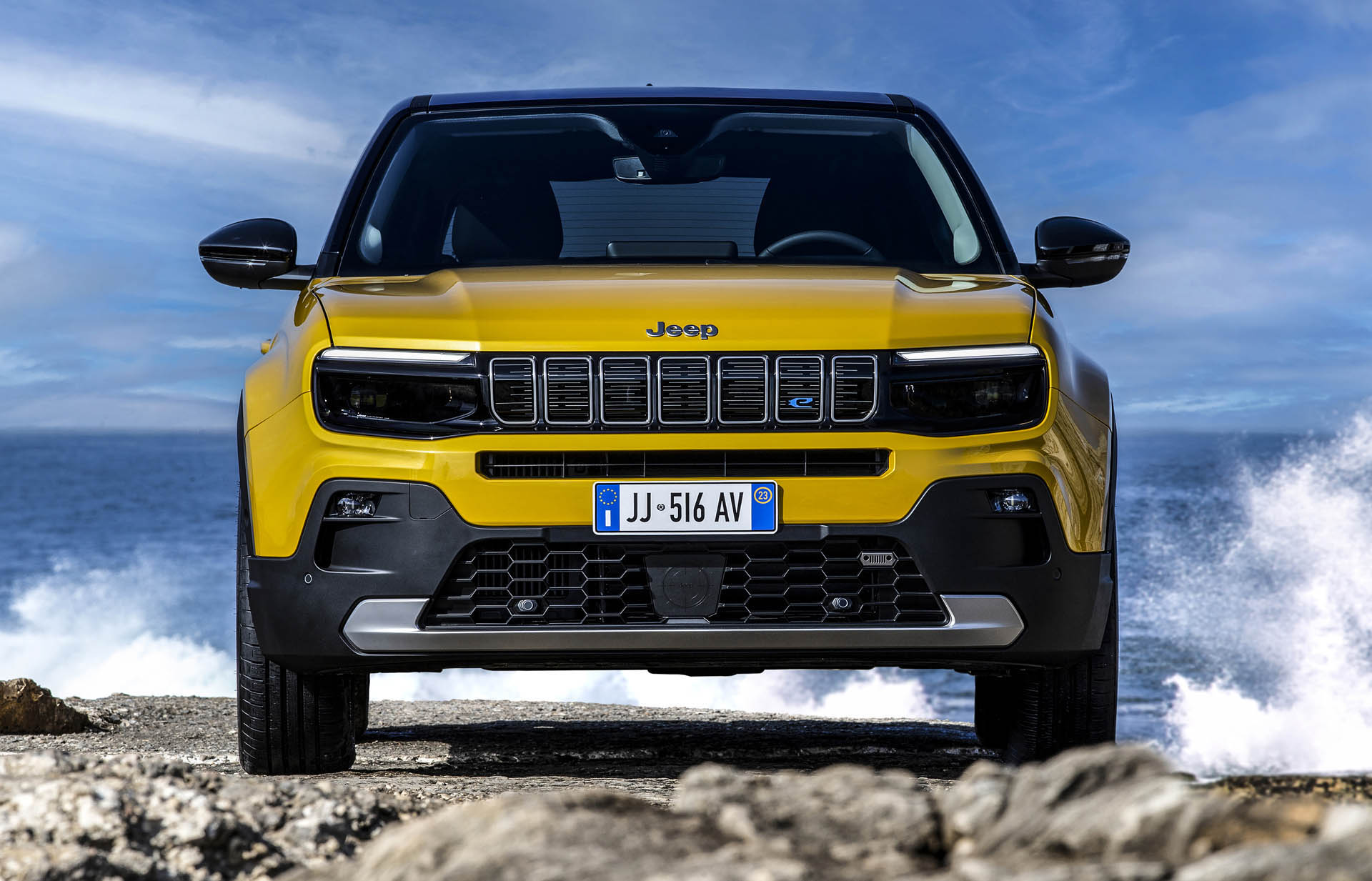 jeepavenger2022zs01