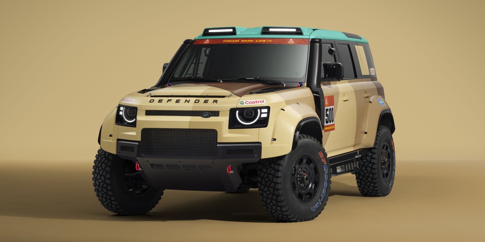 DEFENDER DAKAR D7X-R 500 FRONT 3-4 16X9
