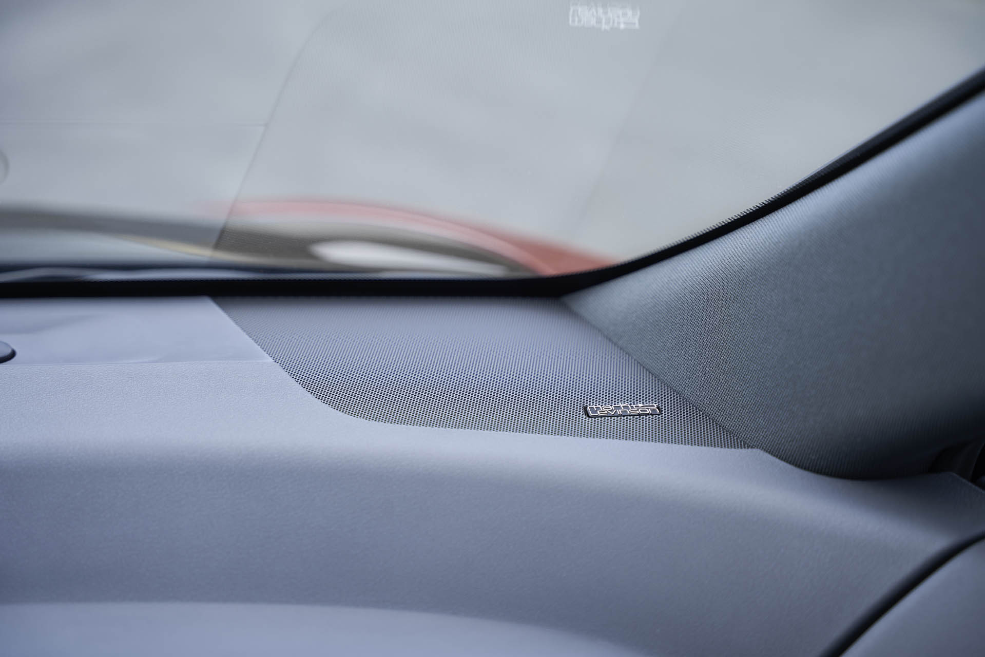 lexusrz46