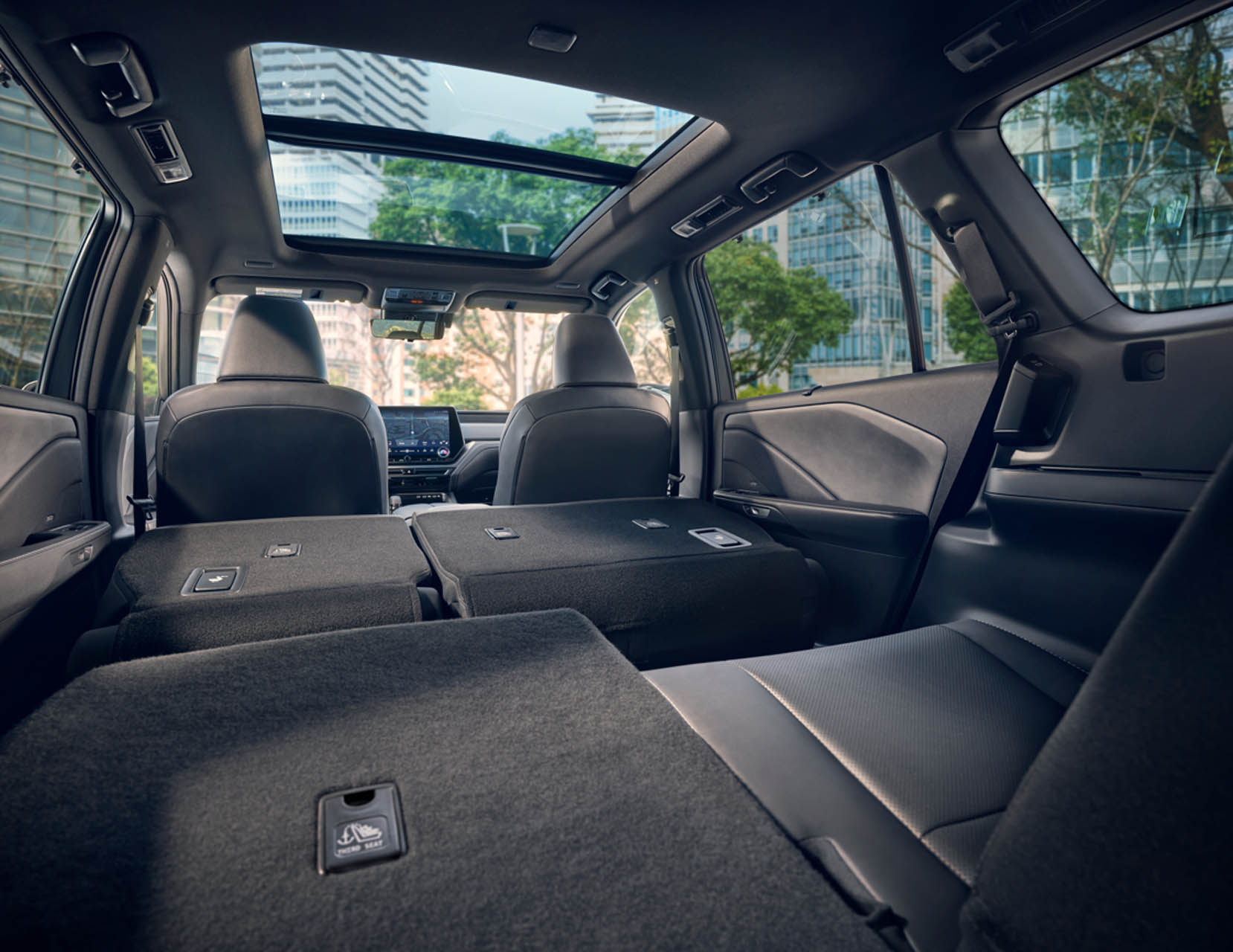 Lexus TX 24