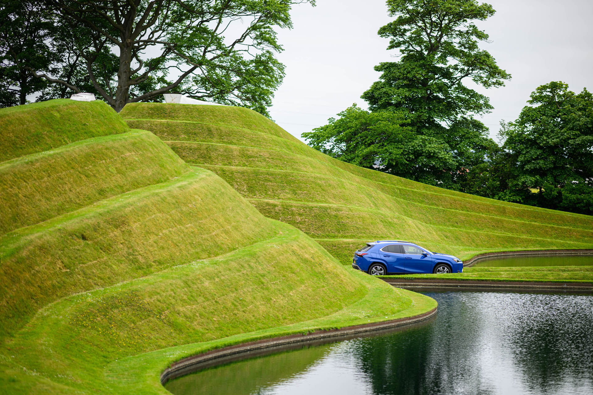 lexus ux300e my23 21
