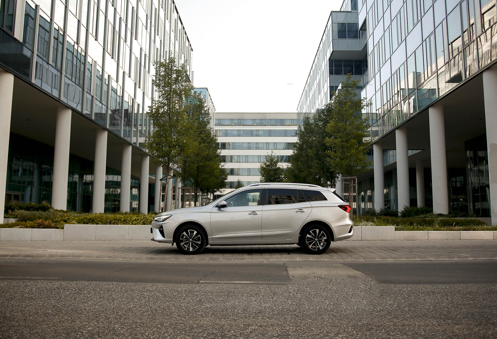 MG5 electric 2023 05