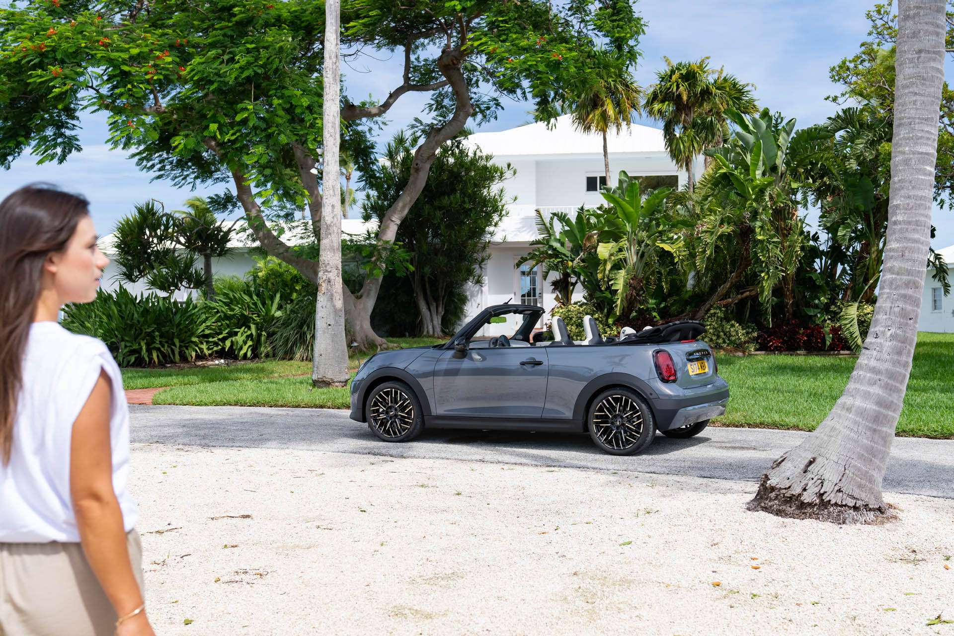 MINI Cooper S Convertible 2024 38