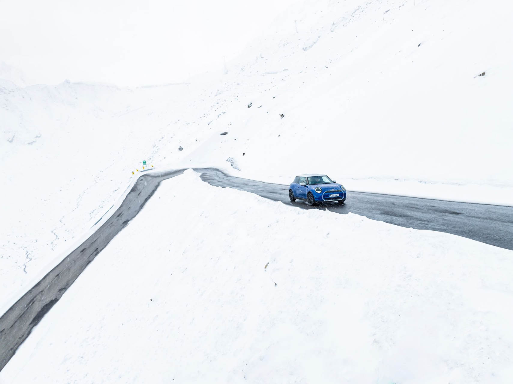 MINI Cooper SE 2024 10