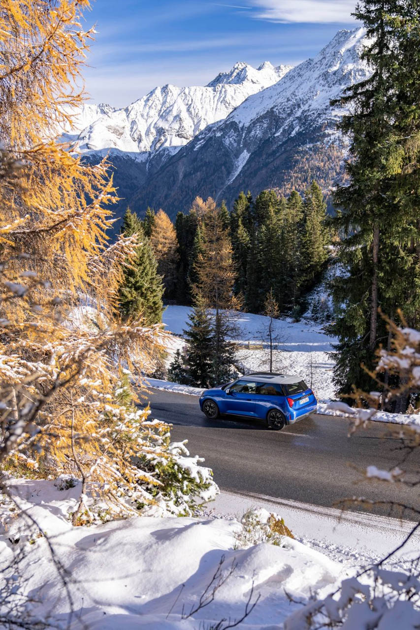 MINI Cooper SE 2024 16