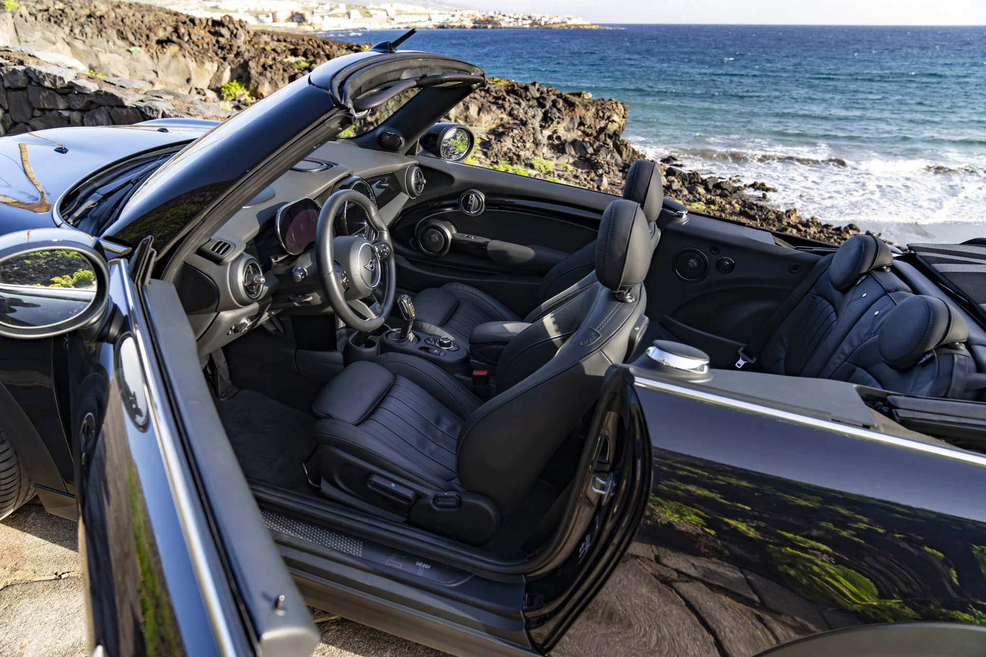 minicooperseconvertible2023v