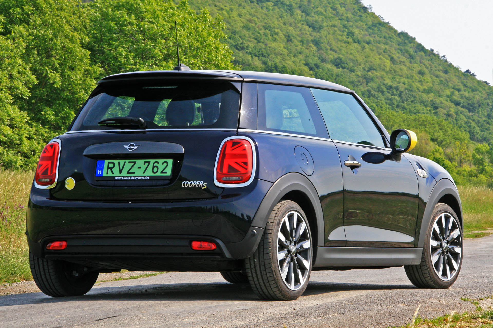 minicooperse-2020i01