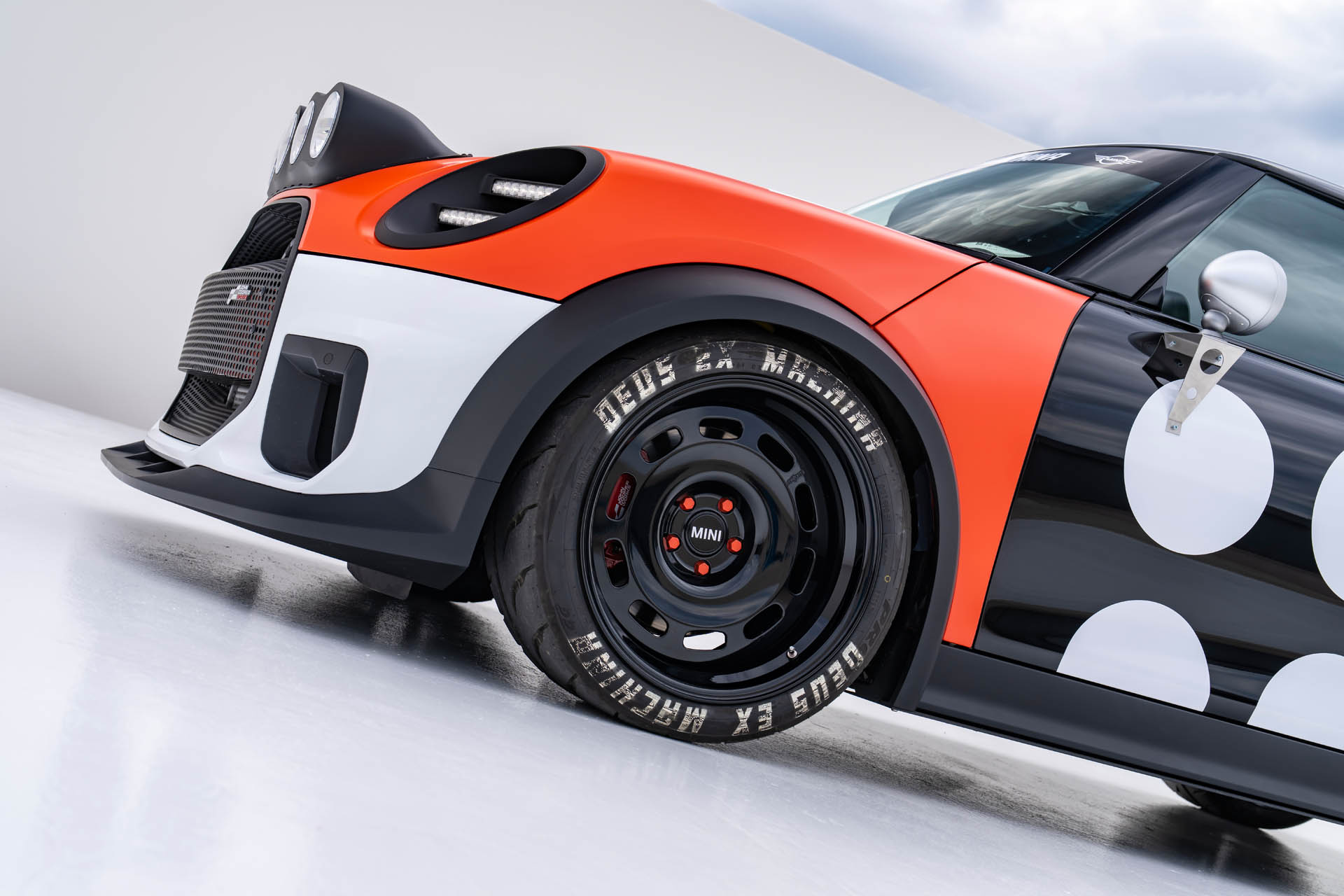mini john cooper works the machina 10