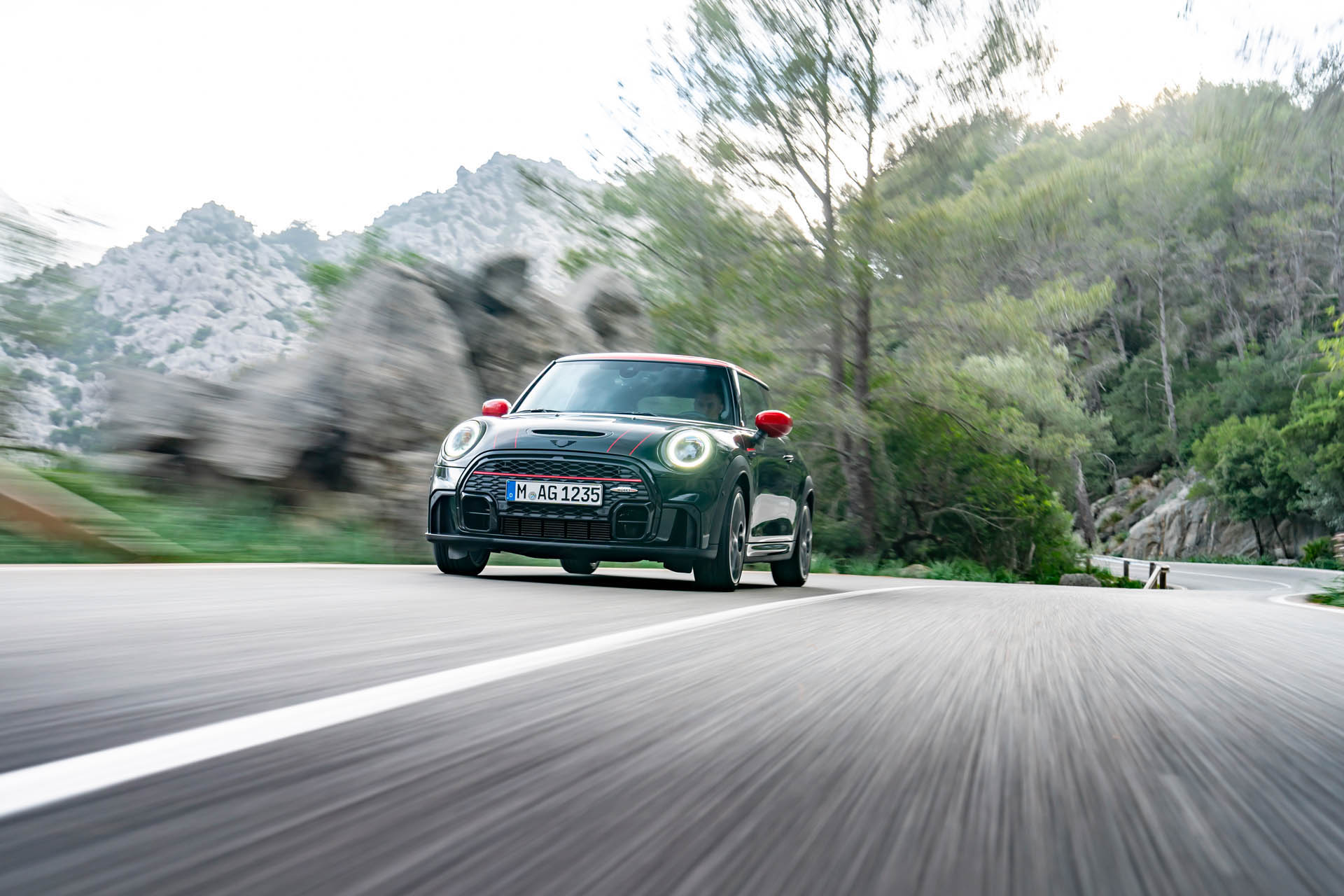 MINIJohnCooperWorks-2021gy