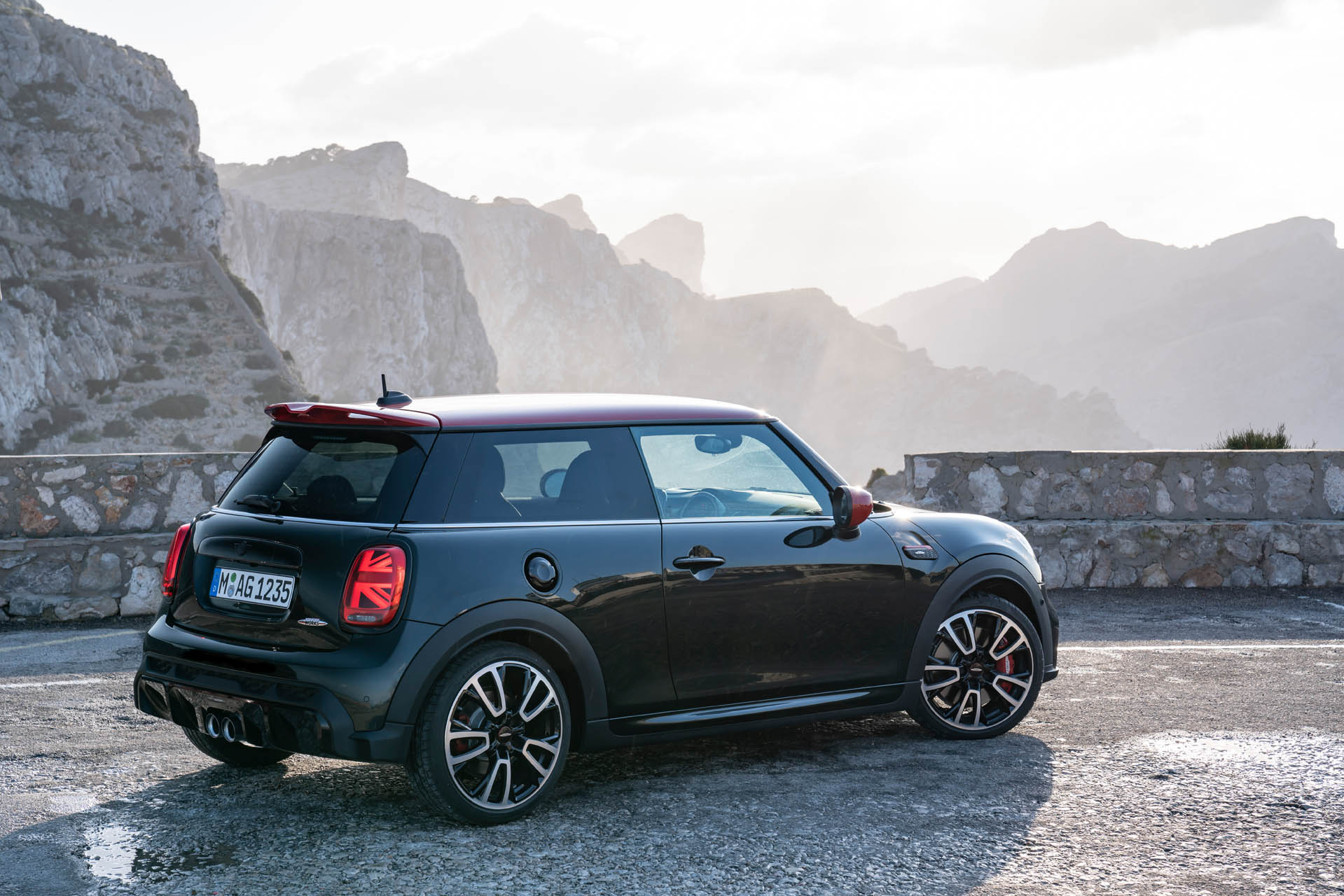 MINIJohnCooperWorks-2021t