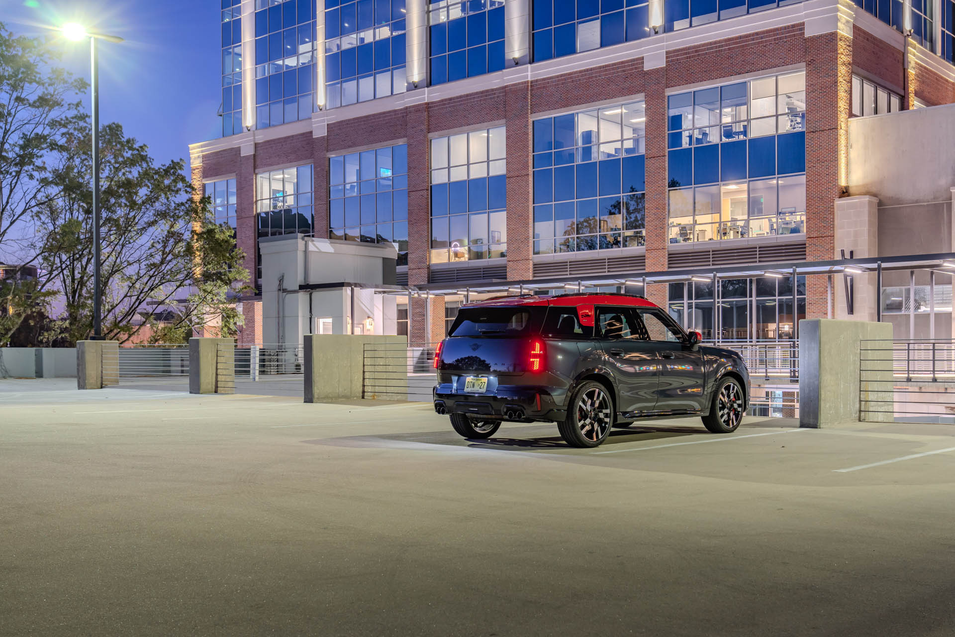 MINI John Cooper Works Countryman 2023 33