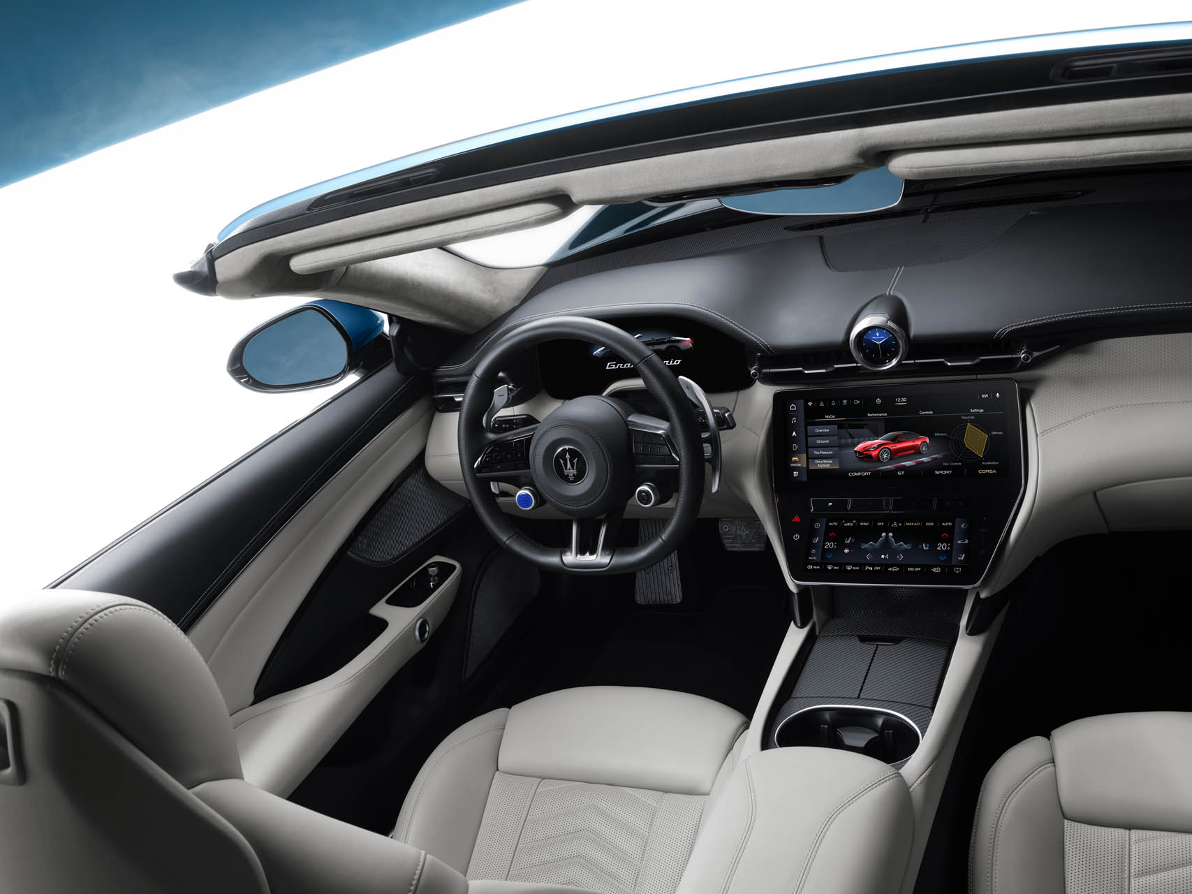 Original-25877-07-maserati-grancabrio-trofeo-one-of-one-the-ice