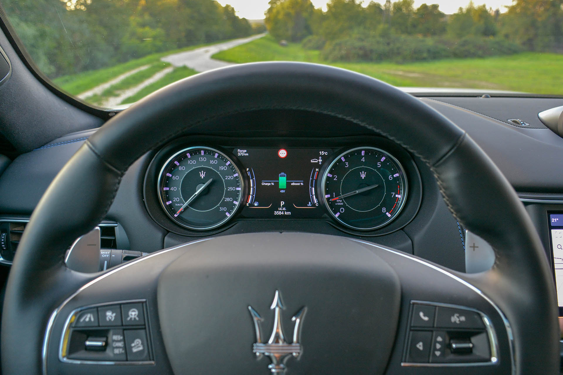maseratilevantehybridgt26