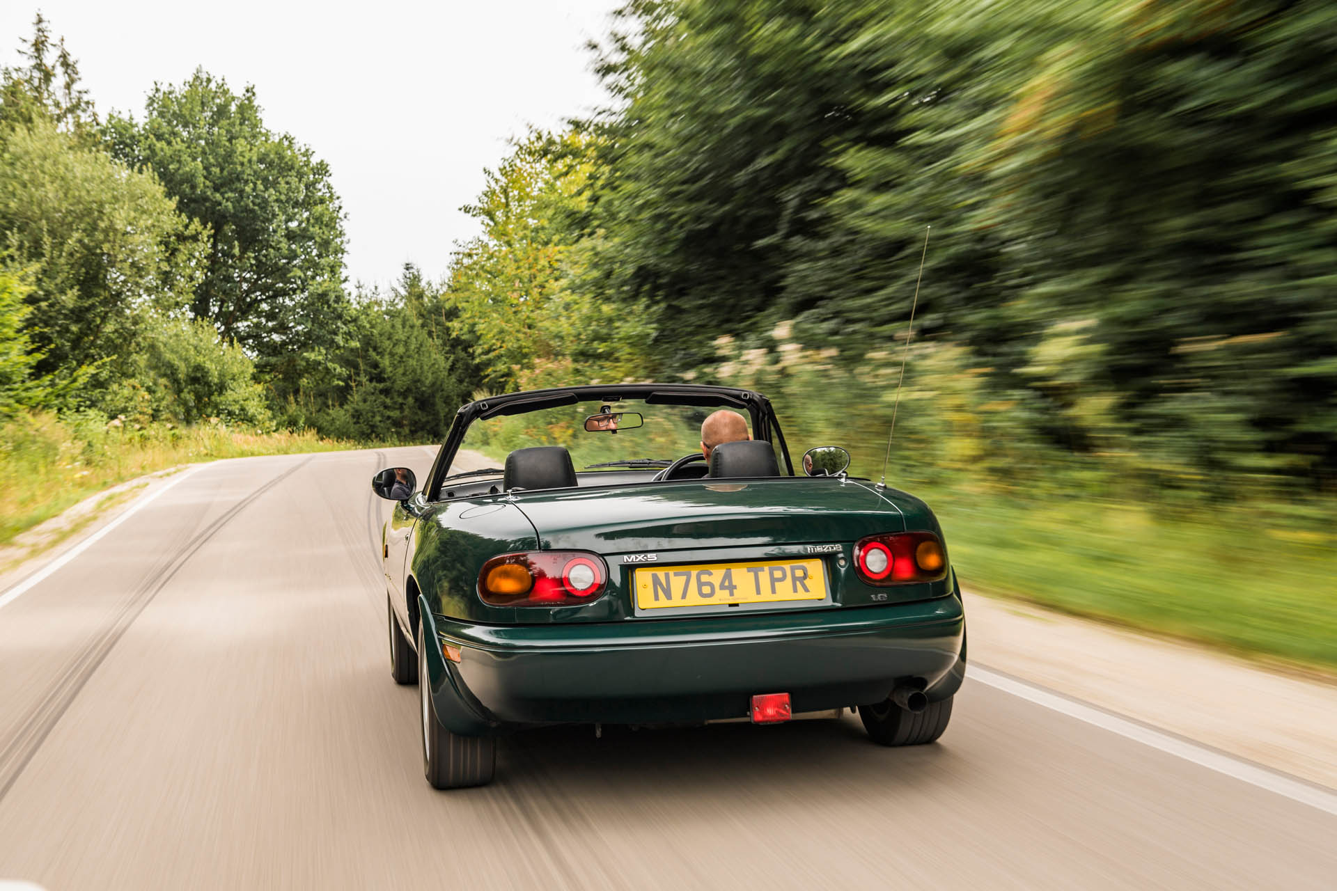 Mazda-MX-5-NA 1995 Action-13 highres