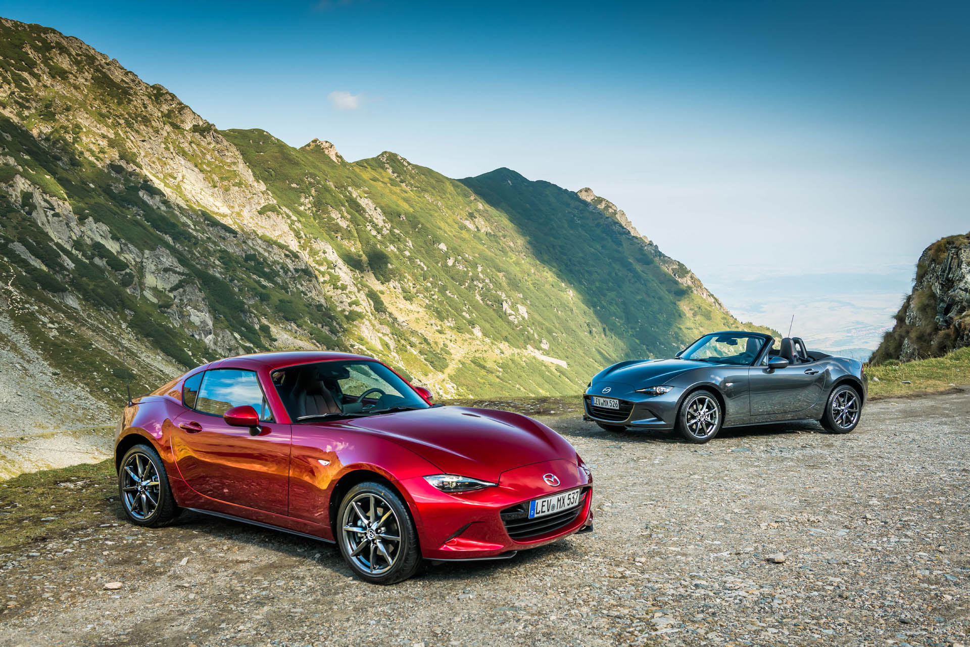 2019MX-5 Family-6 highres