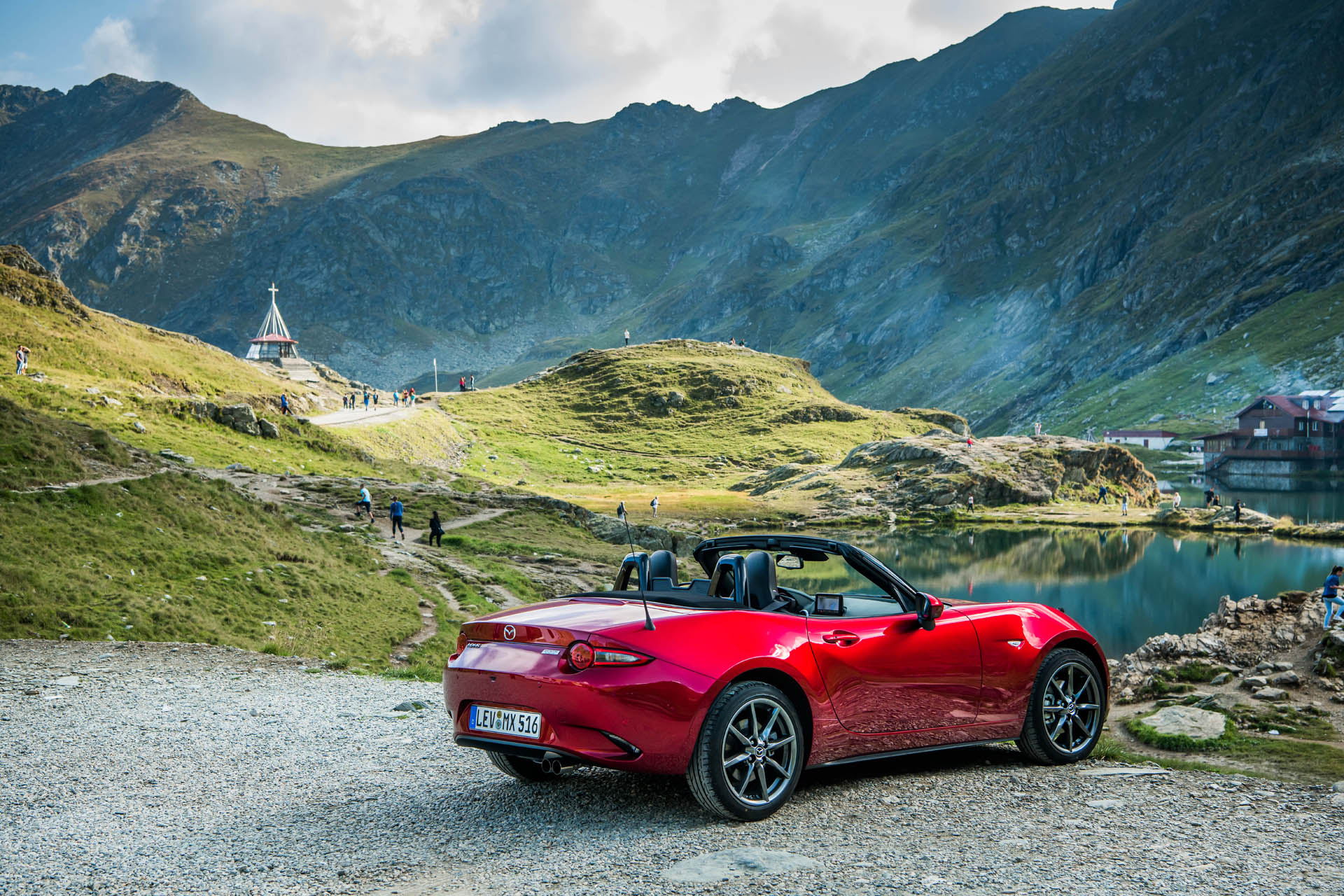 2019MX-5 SoulRedCrystal-21 highres