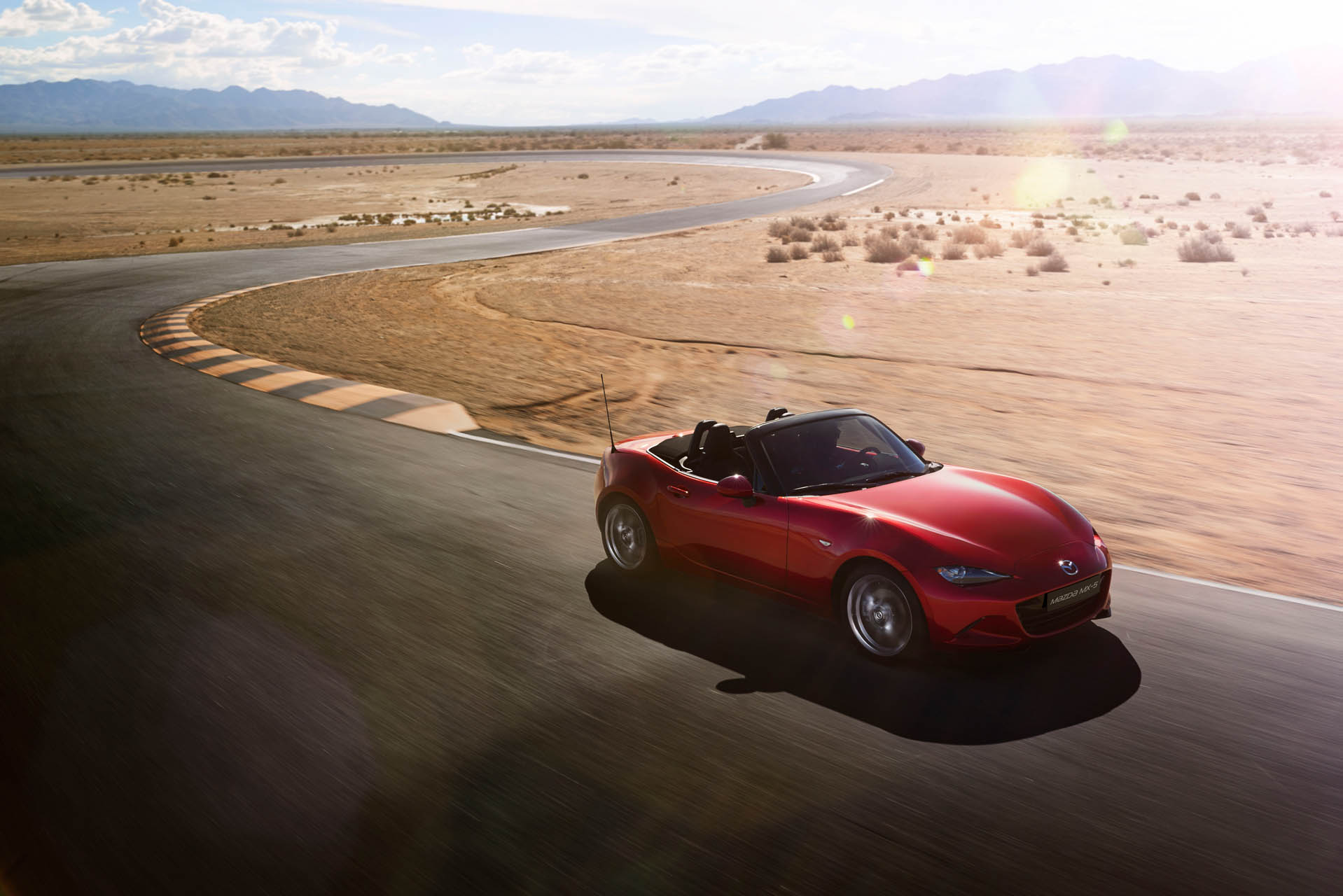 MX-5 CGI Action 01 highres