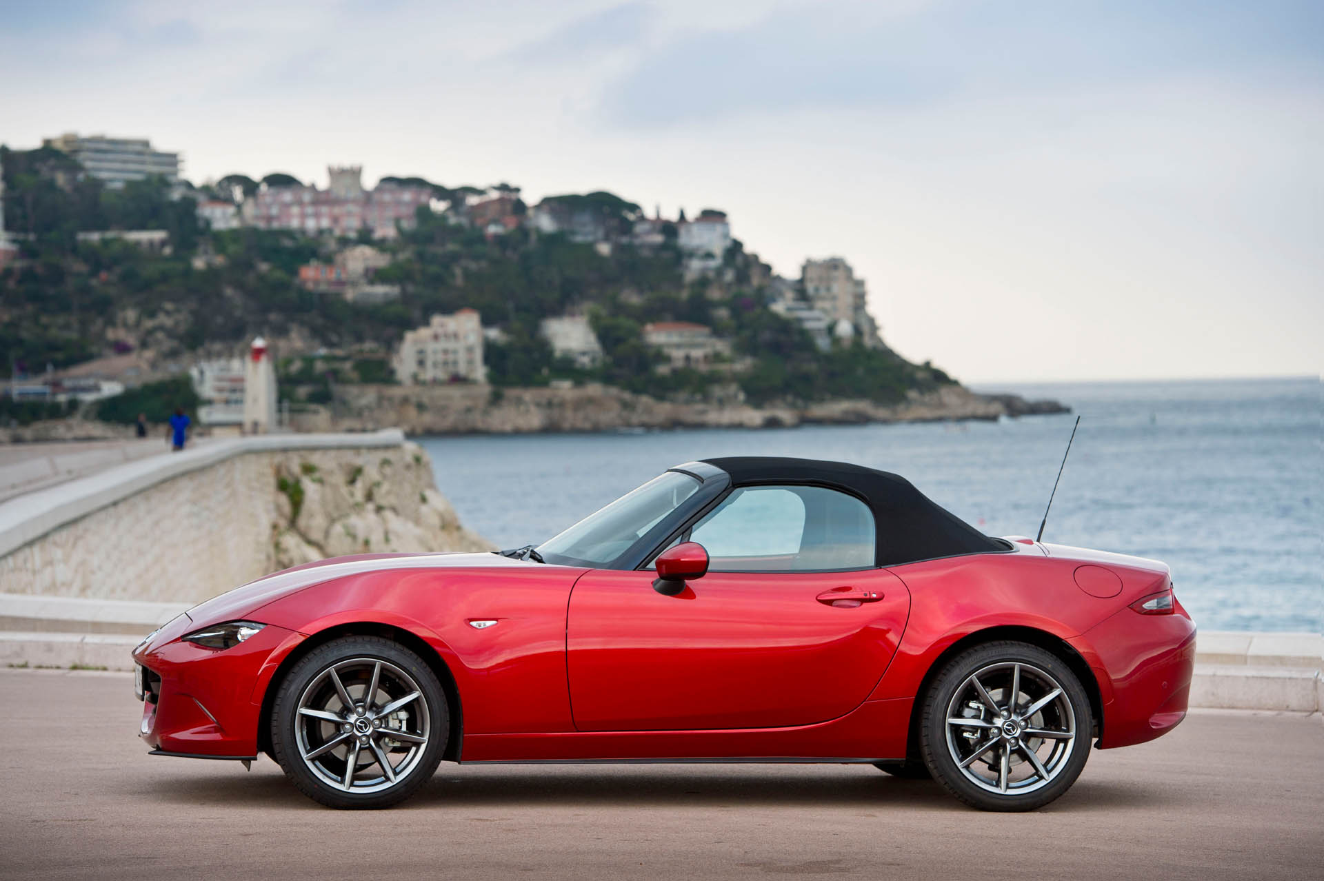 MX5 2015 SNEAK PEEK STILL 15 highres
