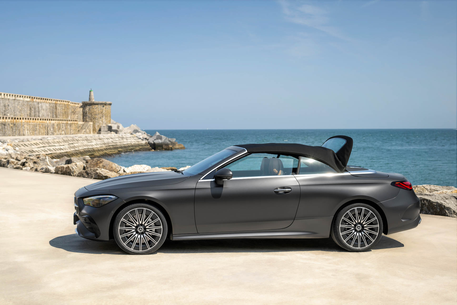 Mercedes-Benz CLE Cabriolet 21