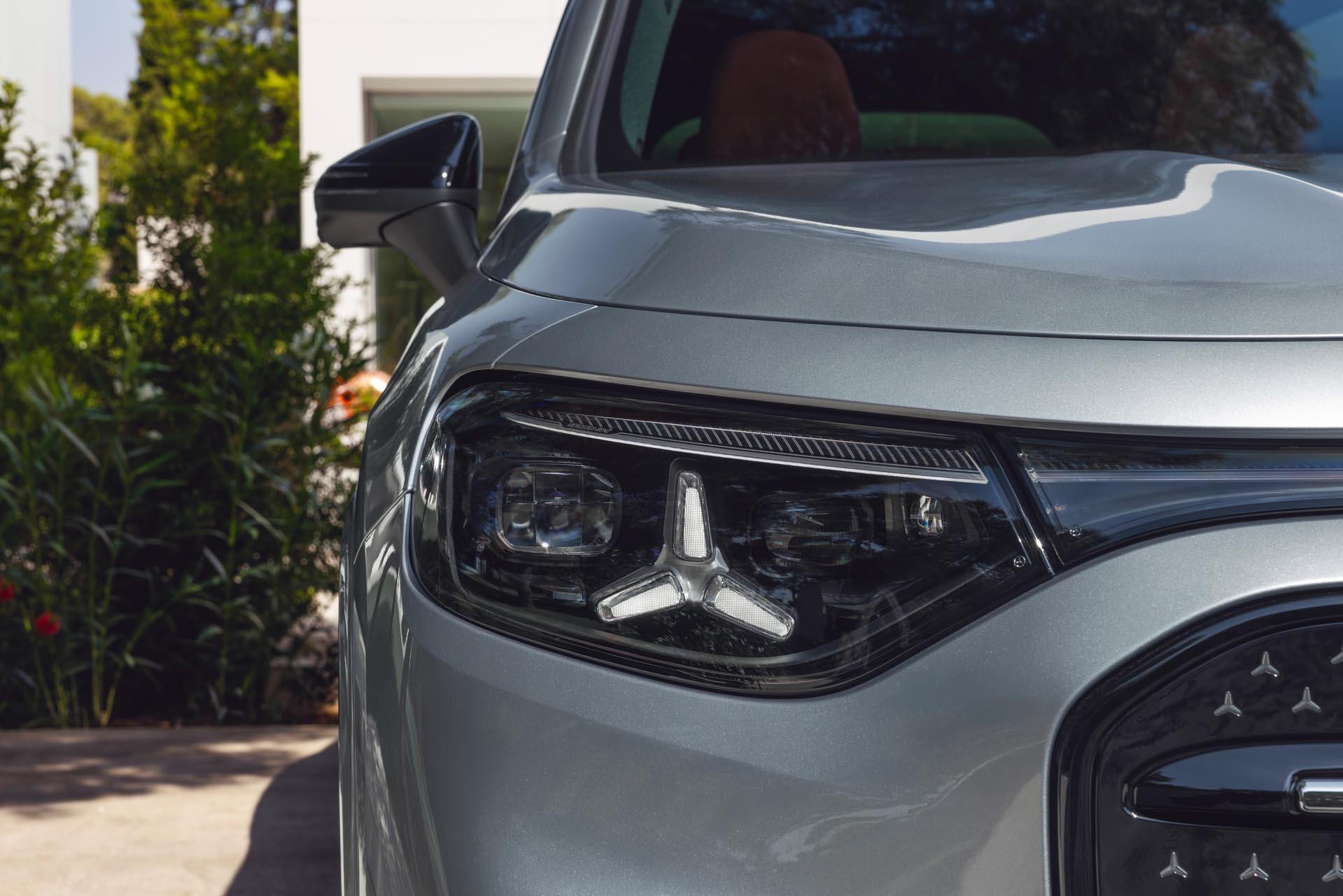 MercedesGLB26