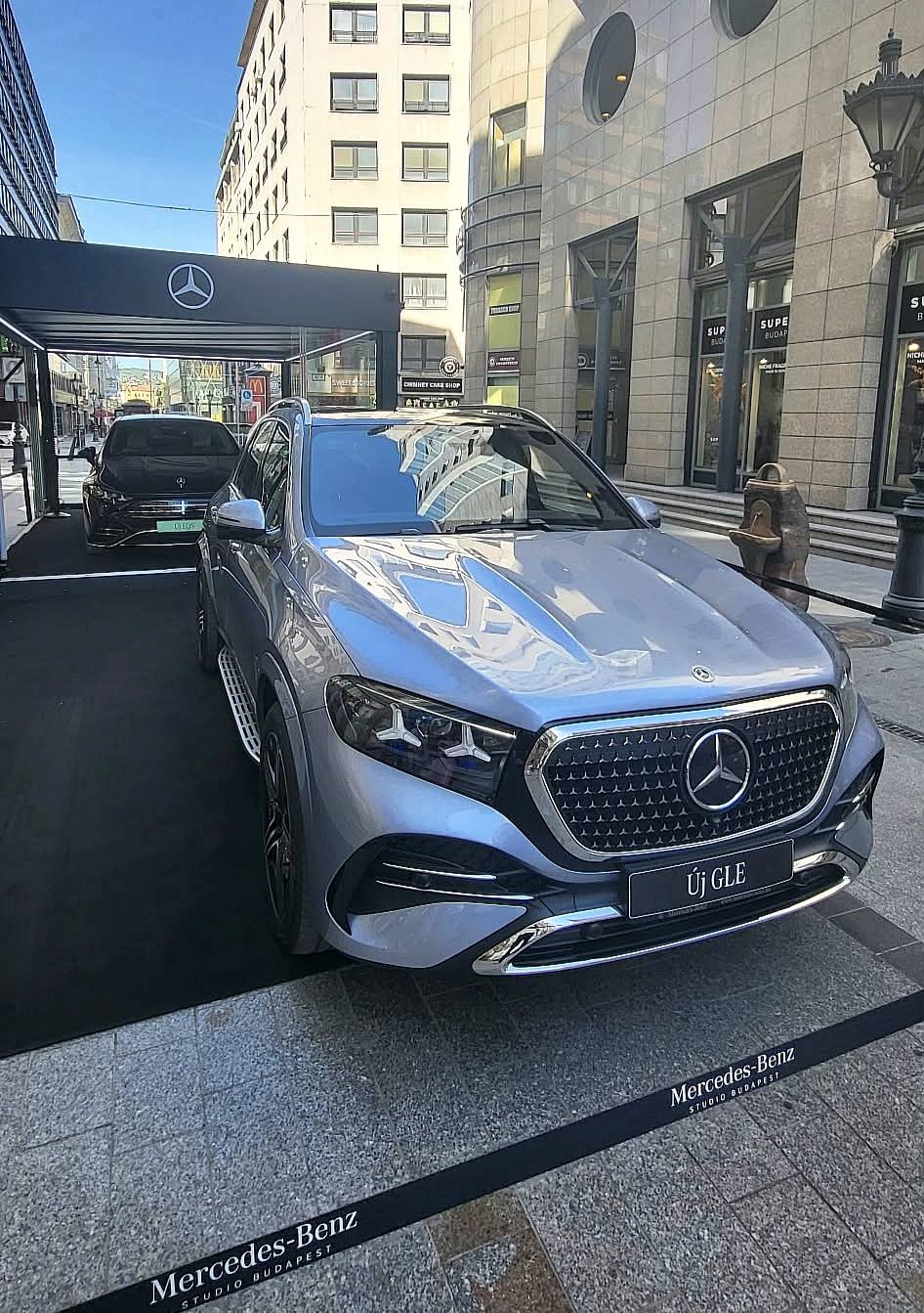 mercedes benz gle eqs 2026 mobem 08