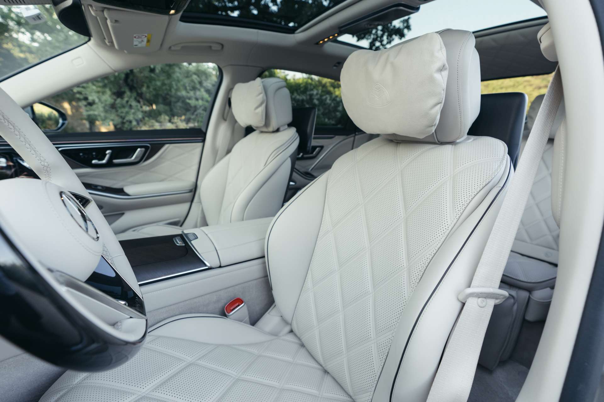 mercedes-maybach s-class 2026 23