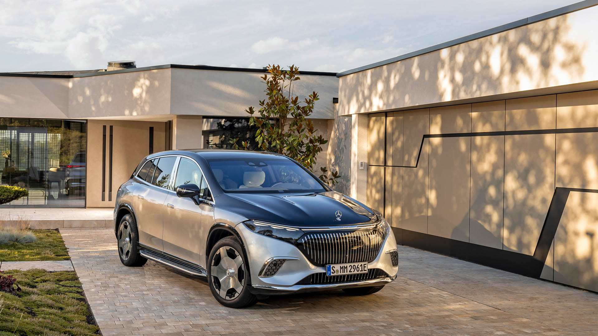 Mercedes-Maybach EQS SUV  03
