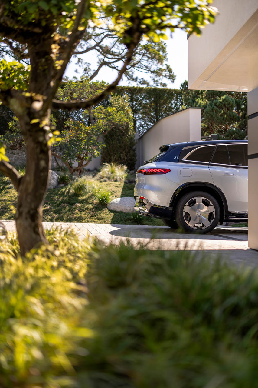 Mercedes-Maybach EQS SUV  10