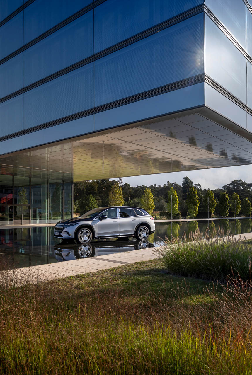 Mercedes-Maybach EQS SUV 16