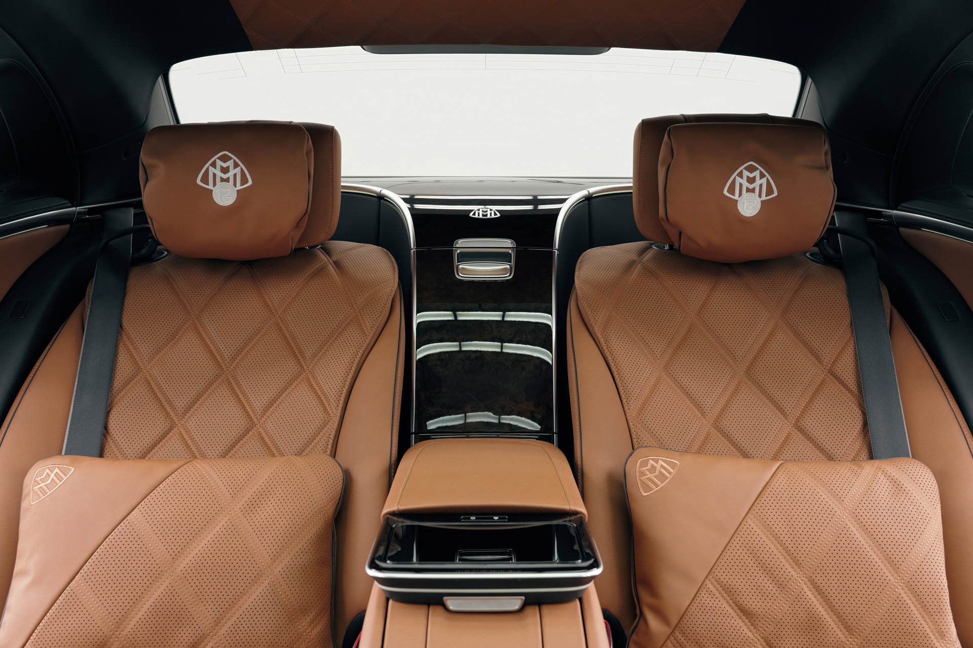 Mercedes-Maybach V12 Edition 10
