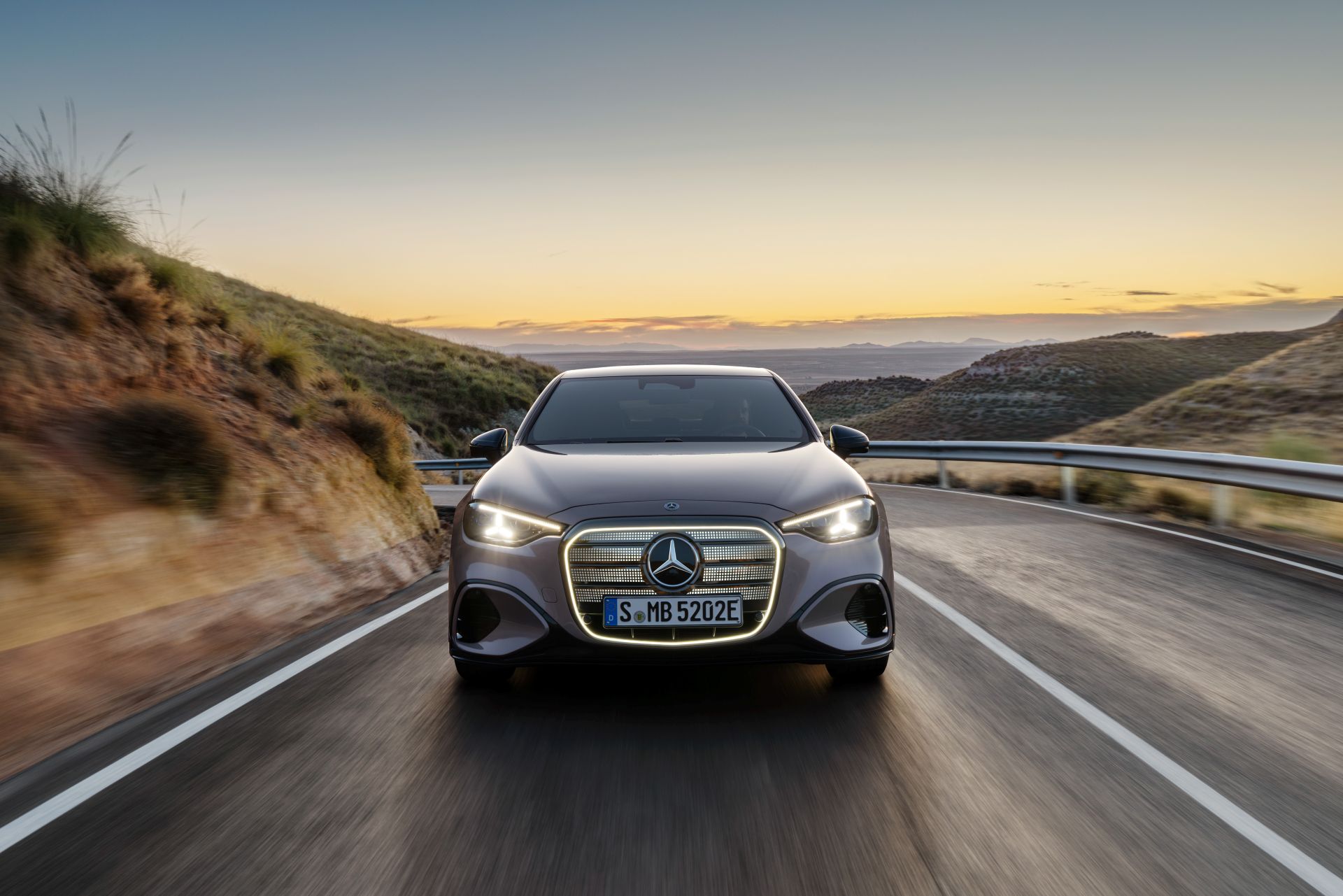 Mercedes-Benz electric C-Class 2026 02