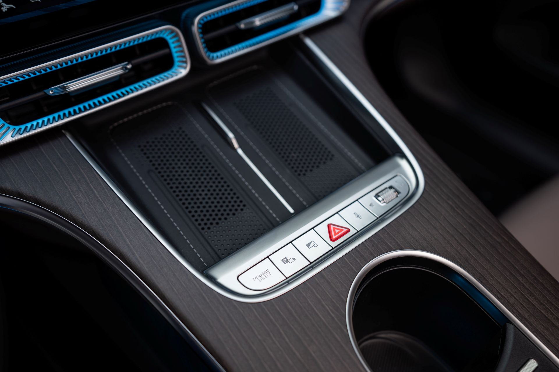 Mercedes-Benz electric C-Class 2026 35