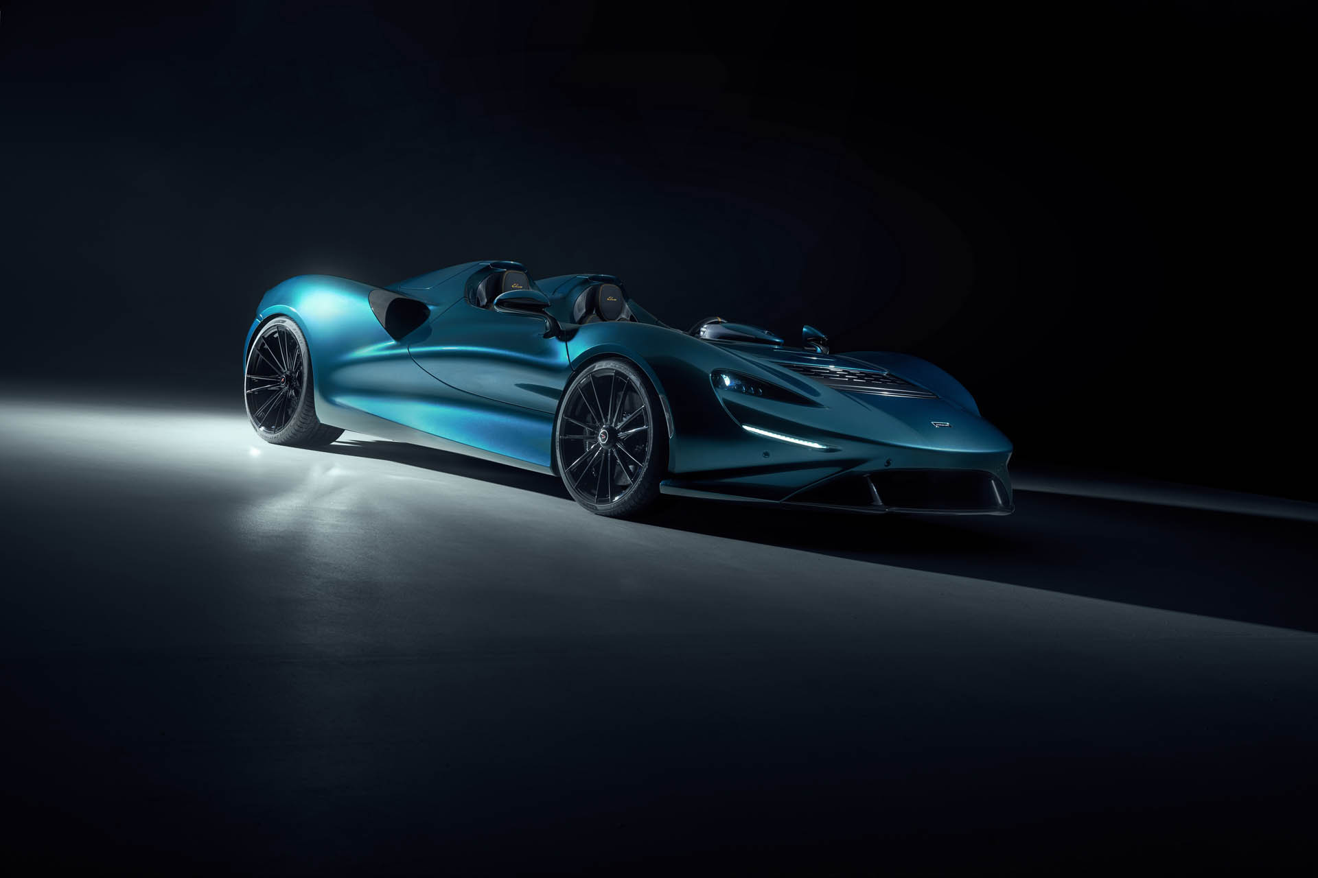 NOVITEC McLaren  Elva04